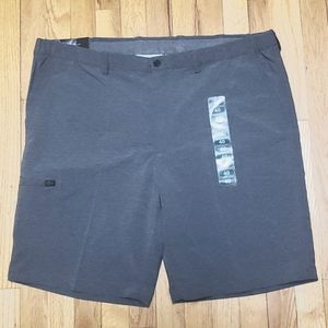 Greg Norman Charcoal Gray Shorts size 40 NWT